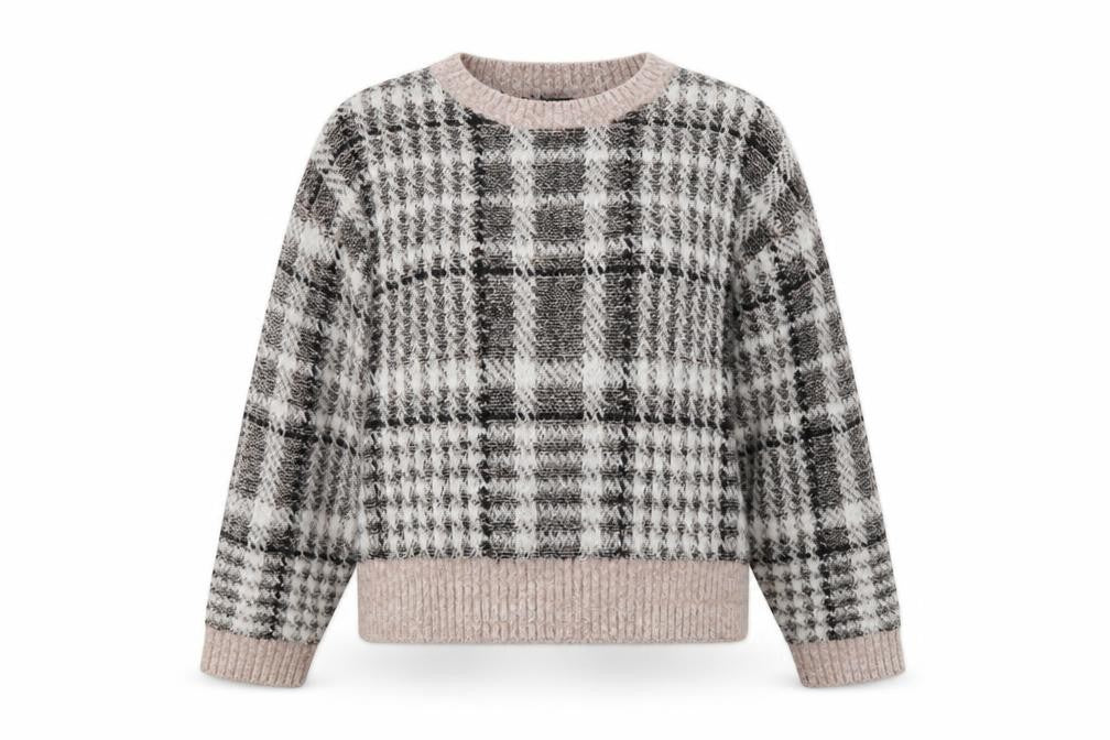 Front view of New Look women’s pink check jumper, size M