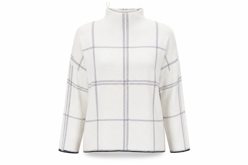 Front view of New Look women’s grey jumper, size M