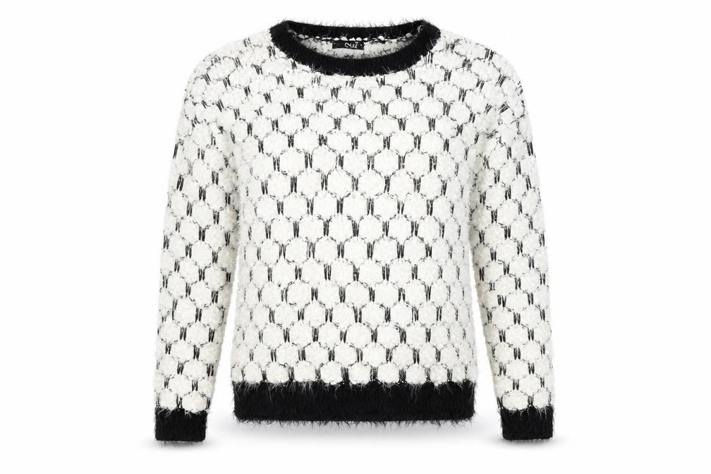 Front view of Quiz women’s white jumper, size XS