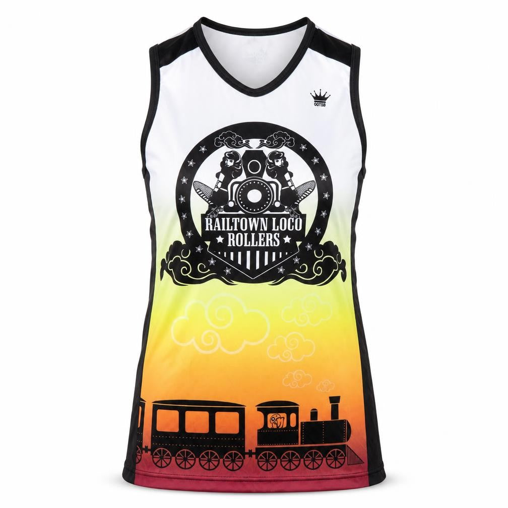 Front view of Preworn women’s multicoloured geometric basic t-shirt, size S