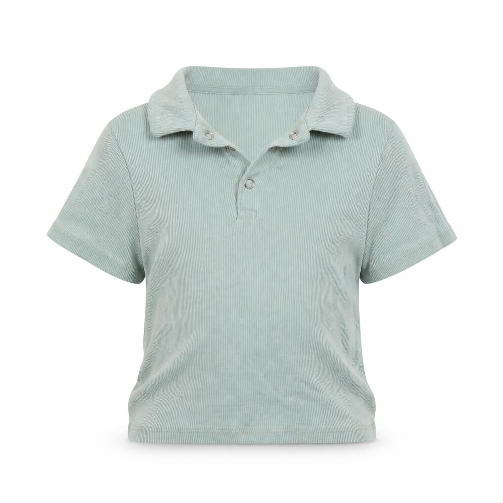 Front view of New Look girls’ green basic t-shirt, size 10-11, years