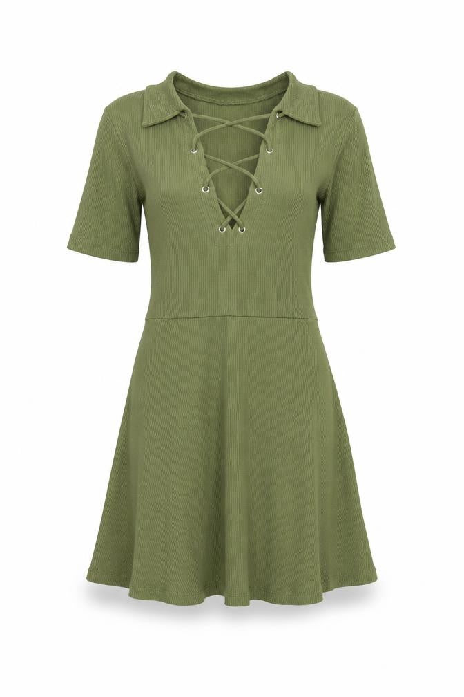 Front view of H&M women’s green fit & flare, size UK 6