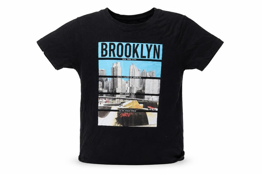 Front view of Primark boys’ black basic t-shirt, size 8-9, years