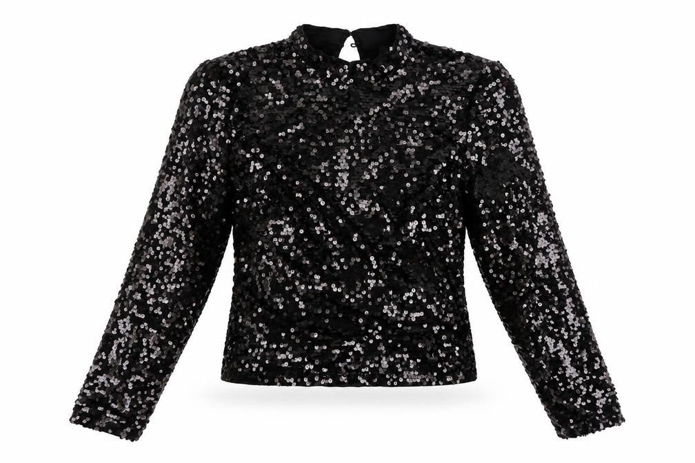 Front view of H&M women’s black jumper, size UK 14