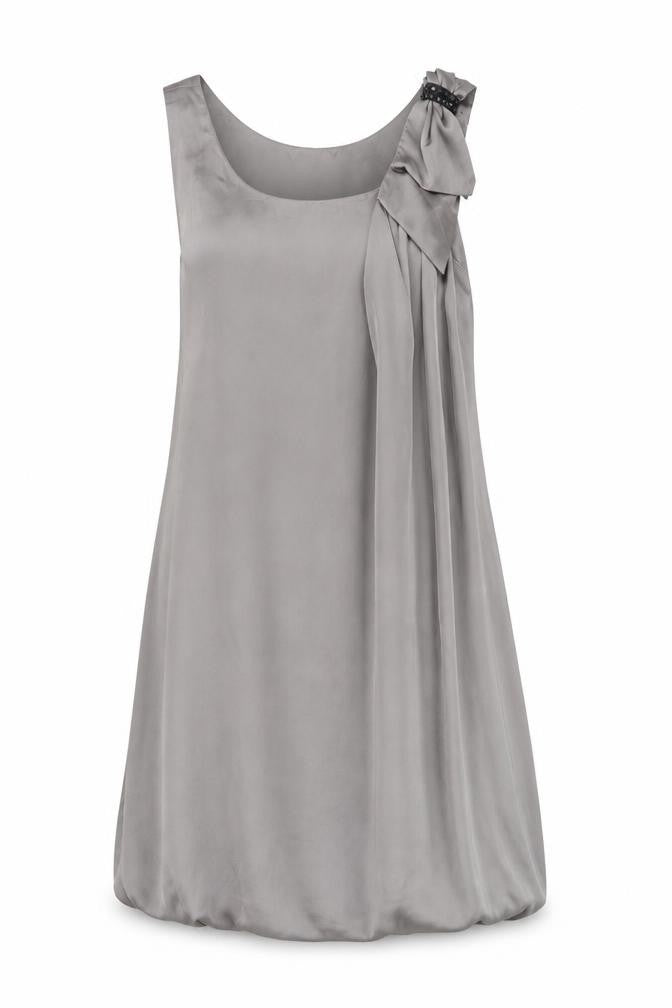 Front view of H&M women’s grey fit & flare, size UK 14