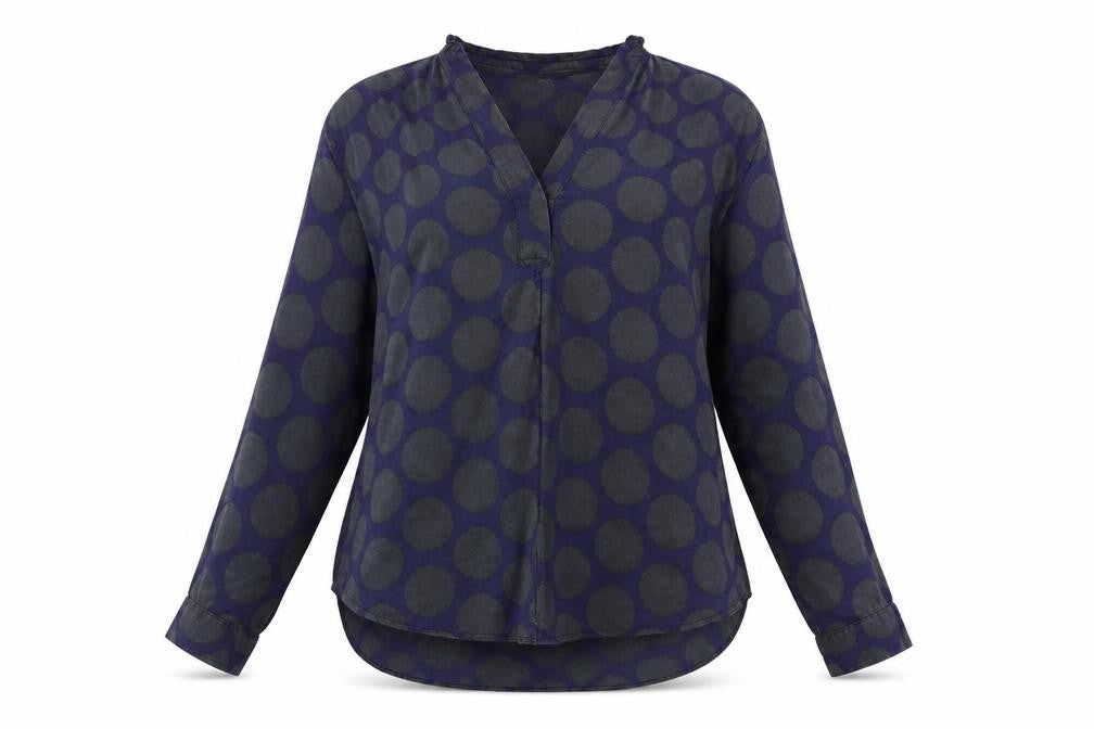 Front view of Gap women’s blue polka dot basic blouse, size S