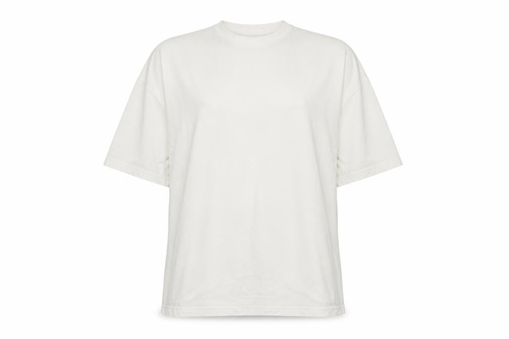 Front view of Missguided women’s white basic t-shirt, size UK 6