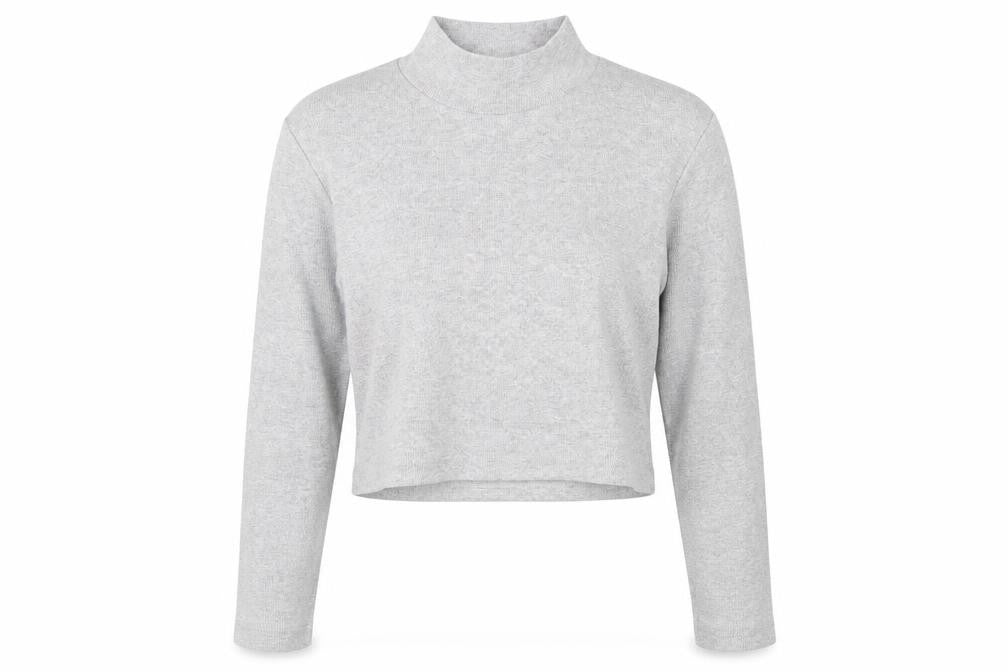 Front view of Missguided women’s grey basic t-shirt, size UK 16