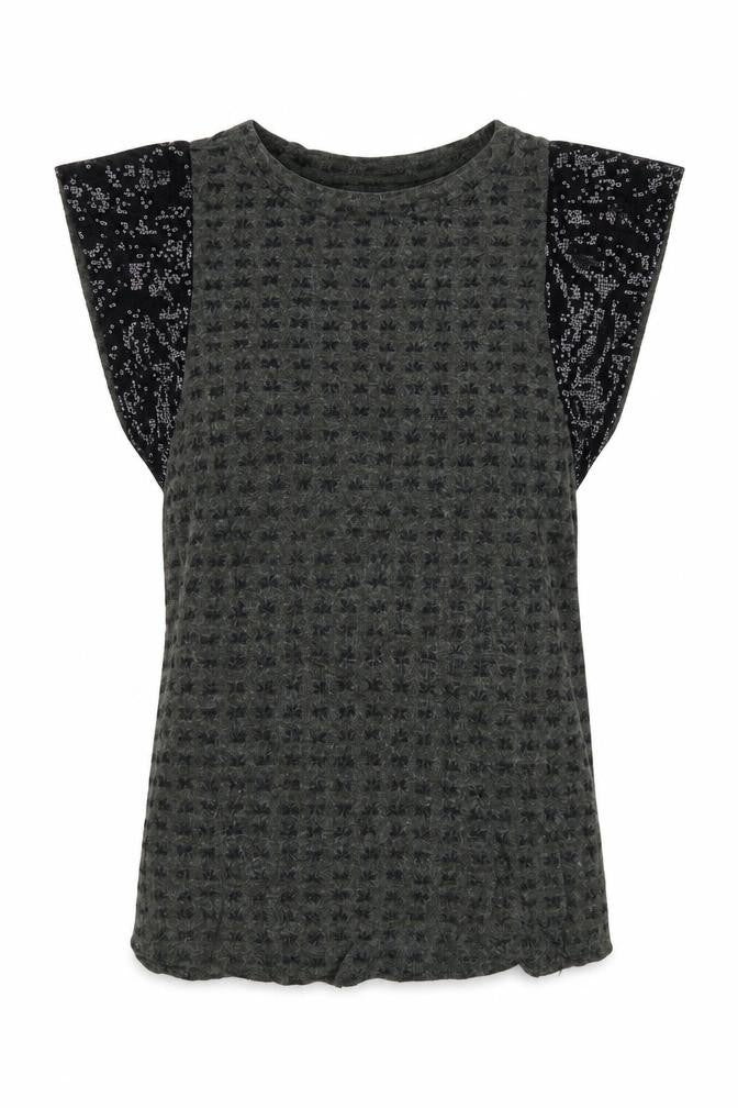 Front view of max c women’s green basic t-shirt, size UK 10