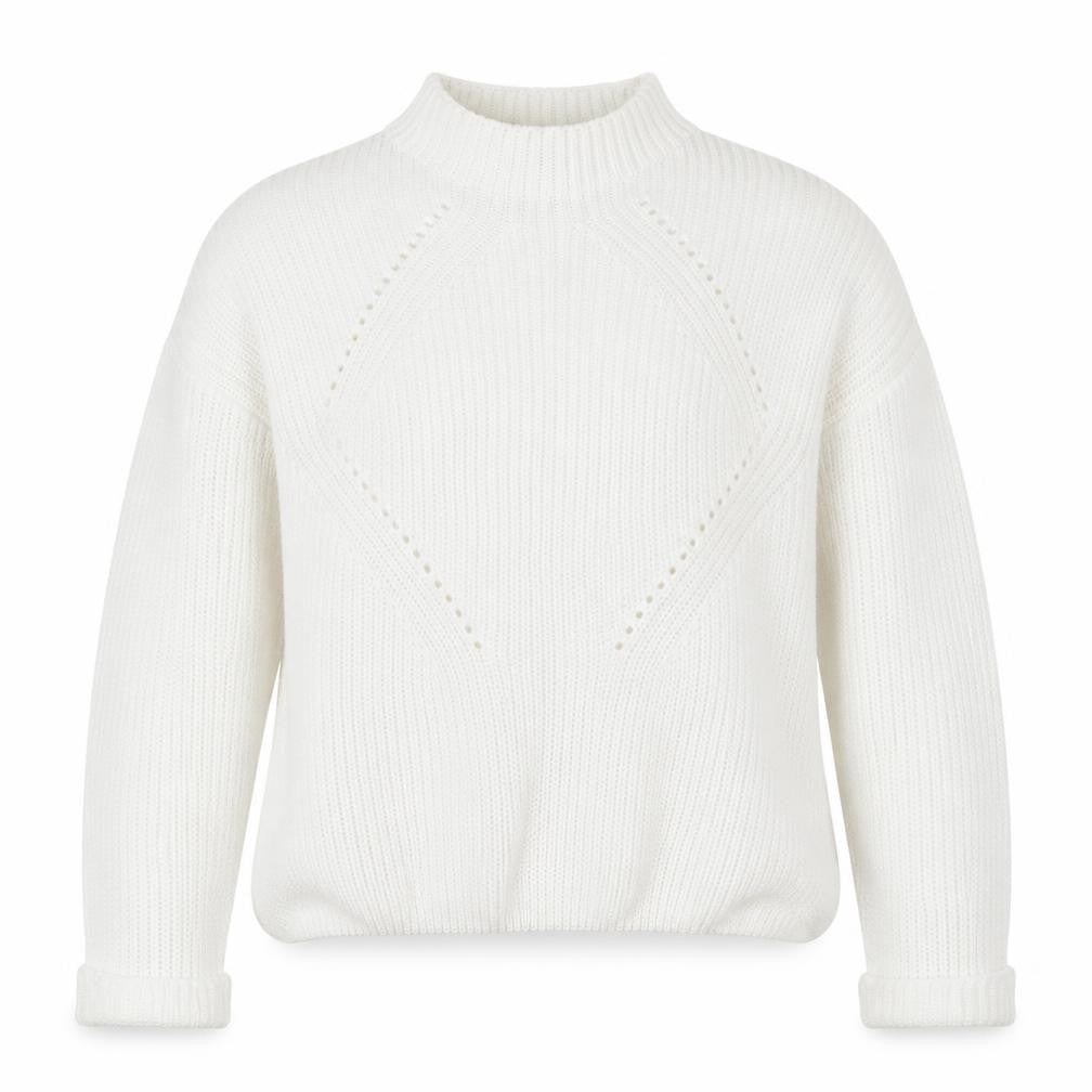 Front view of Primark women’s white knit jumper, size UK 14