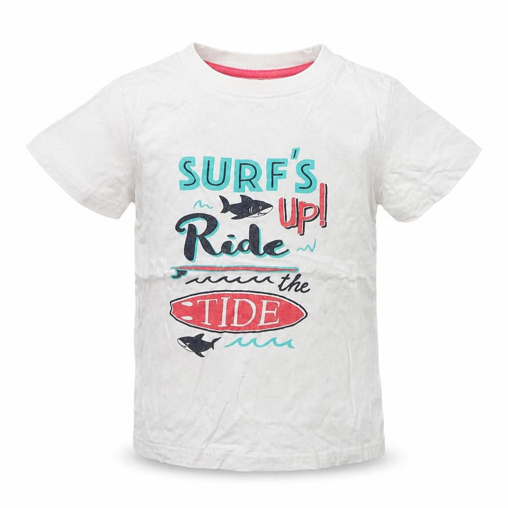 Front view of Primark boys’ white basic t-shirt, size 5, years