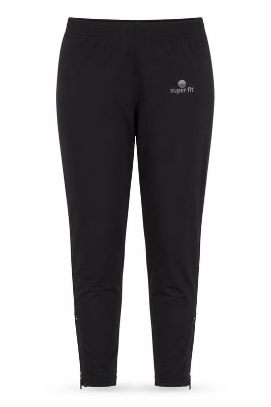 Front view of Superfit women’s black capri trousers, size L, 27-inch leg