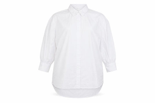 Front view of SHEIN women’s white polyester basic button-up, size M, collared