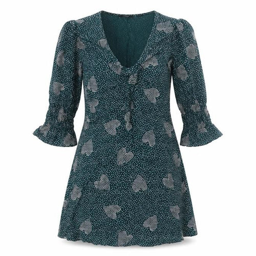 Lola Skye Womens Green  Viscose Fit & Flare  Size 8  V-Neck Pullover - Hearts