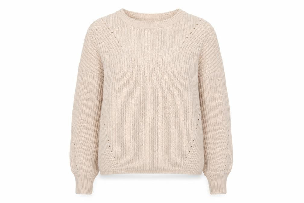 Front view of New Look women’s pink acrylic pullover sweatshirt, size M