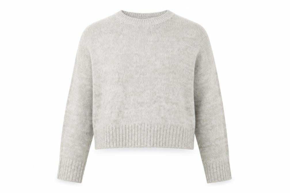 Front view of New Look women’s grey crew neck acrylic jumper, size L
