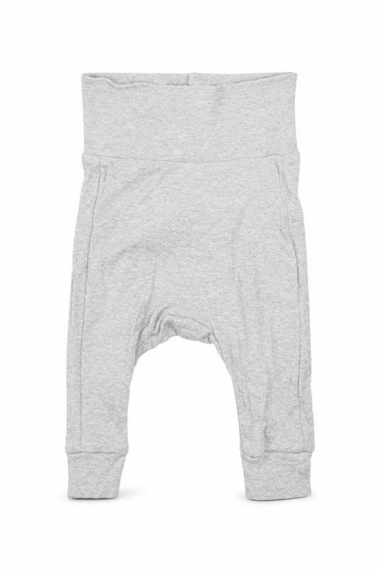 Front view of H&M boys’ grey cotton pyjama pants, size 0-3, months