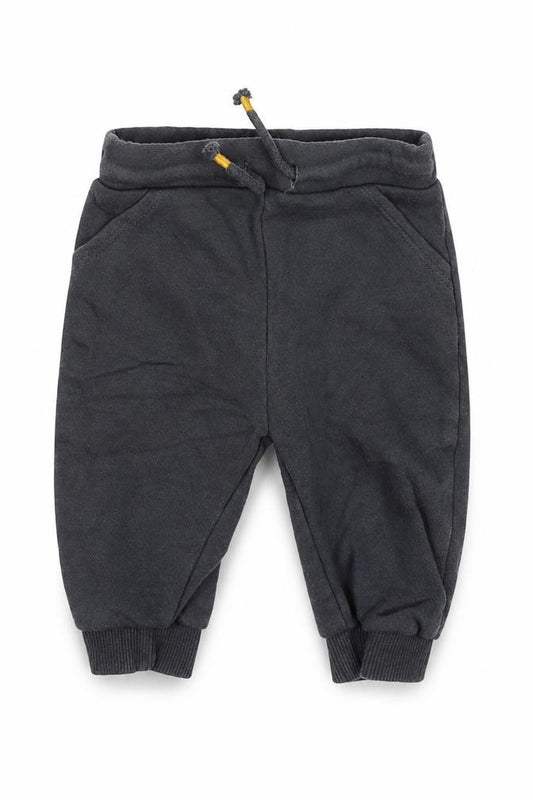 Front view of F&F boys’ grey cotton sweatpants, size 3-6, months drawstring