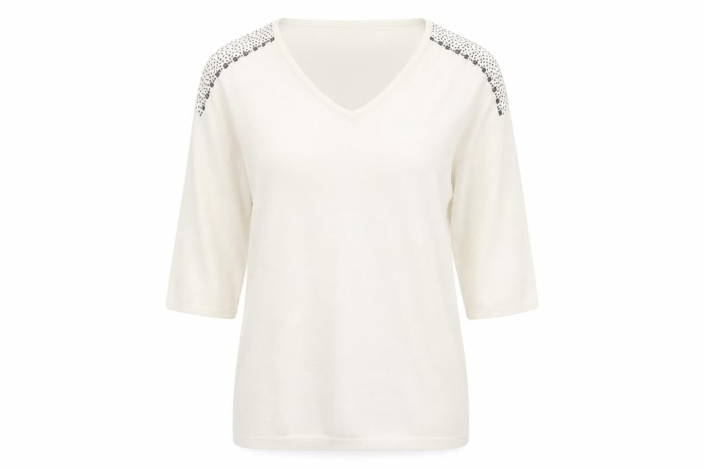 Front view of Klass women’s ivory v-neck viscose jumper, size L