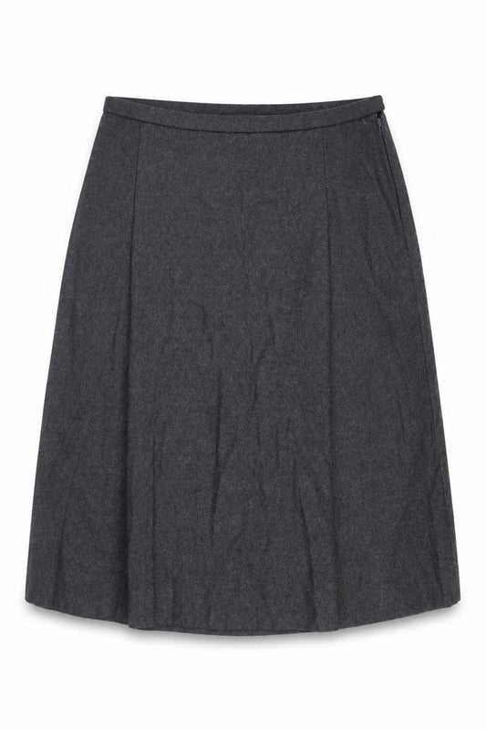 Front view of Preworn women’s grey acrylic a-line skirt, size UK 42, in zip