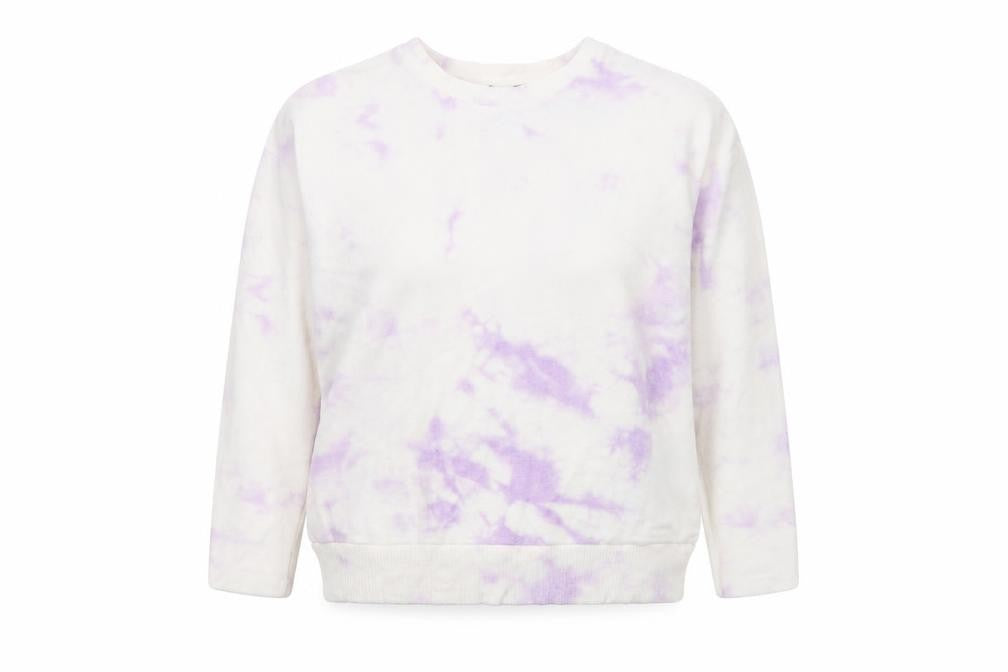 Front view of New Look women’s white crew neck viscose jumper, size S