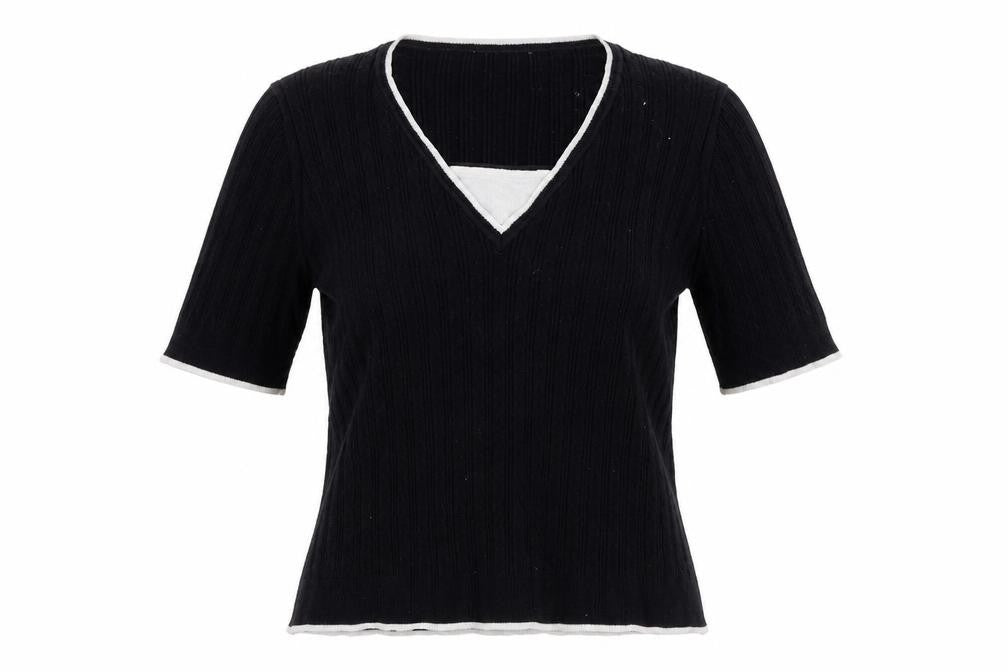 Front view of Country Casuals women’s black v-neck cotton jumper, size L