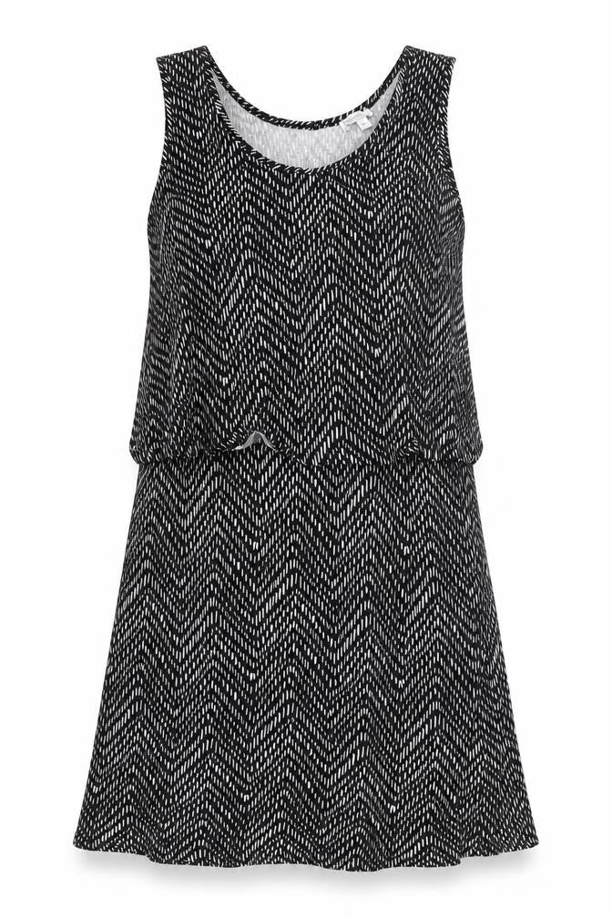 Front view of Target women’s black geometric viscose a-line, size XL, v-neck pullover