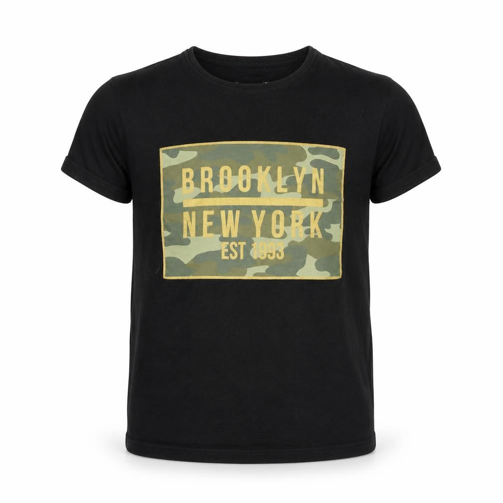 Front view of Primark boys’ black cotton basic t-shirt, size 8-9, years round neck pullover