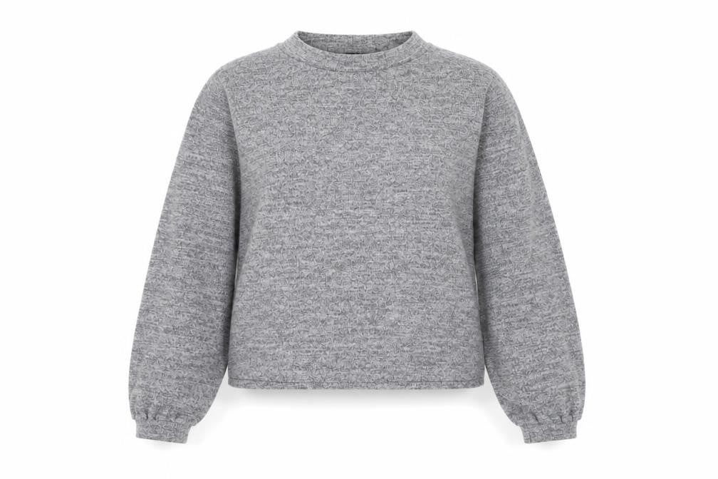 Front view of New Look women’s grey round neck polyester jumper, size L