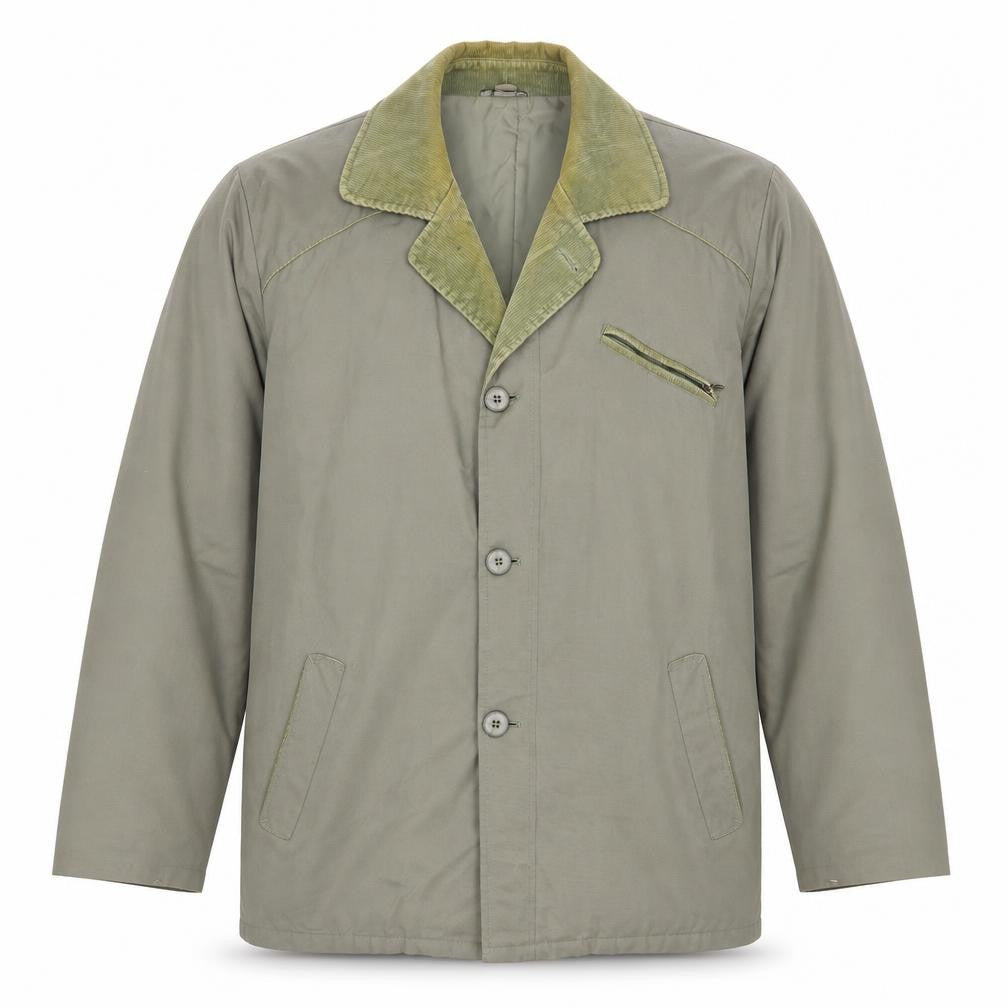 Front view of Greenwoods men’s green jacket coat, size L, zip