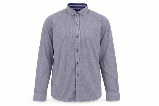 Front view of Daniel Rosso men’s blue check cotton button-up, size L, collared