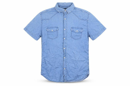 Front view of Max men’s blue cotton button-up, size S, collared snap