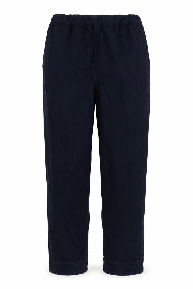 Front view of Sarah women’s black cotton jegging jeans, size M, 26-inch leg regular
