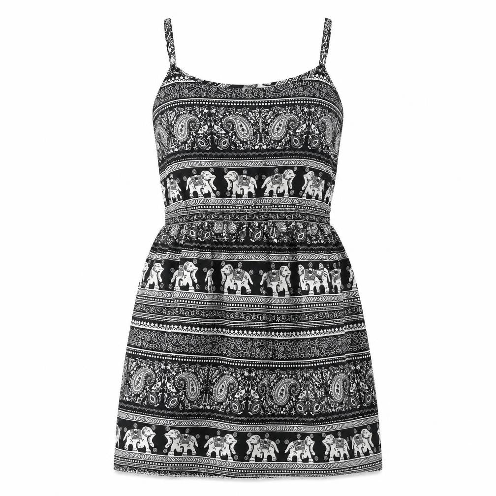 Front view of Boohoo women’s black geometric polyester shift, size UK 8, round neck