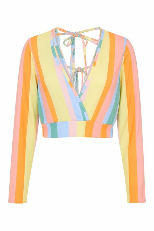 Front view of Boohoo women’s multicoloured striped polyester basic t-shirt, size UK 12, v-neck