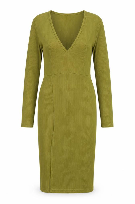 Front view of PRETTYLITTLETHING women’s green polyester bodycon, size UK 8, v-neck pullover
