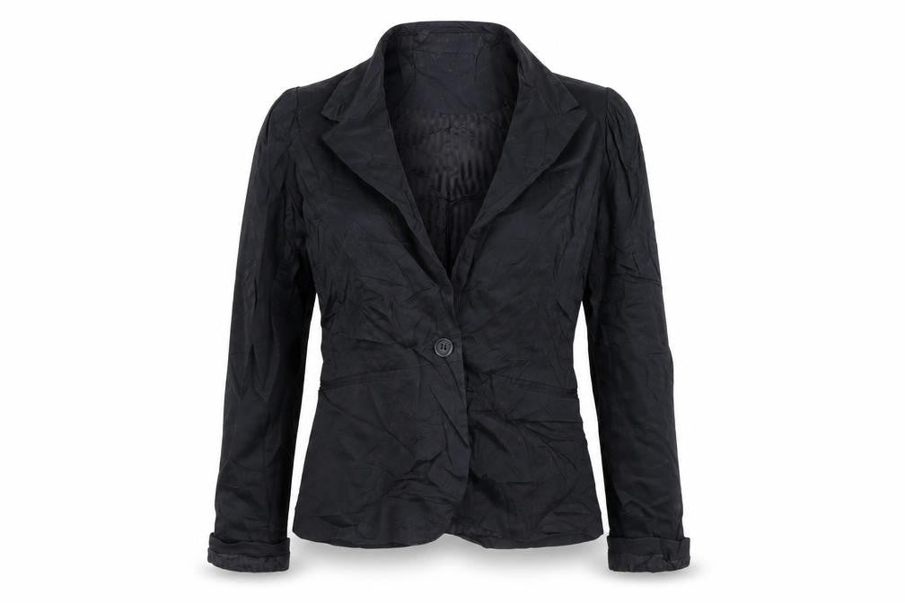 Front view of New Look women’s black jacket blazer, size UK 10