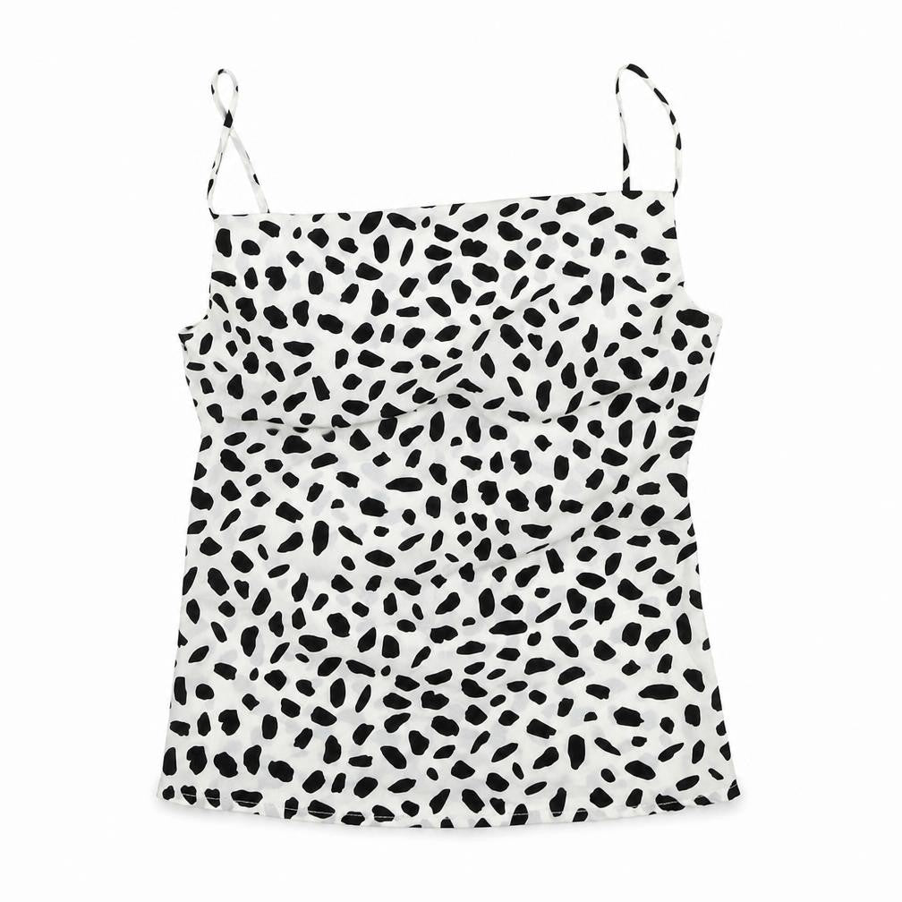 Front view of IVIVI women’s white animal print polyester basic t-shirt, size M, square neck