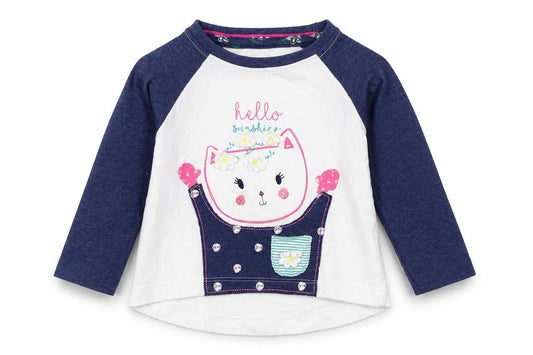 Front view of Dunnes girls’ white cotton basic t-shirt, size 6-9, months round neck pullover
