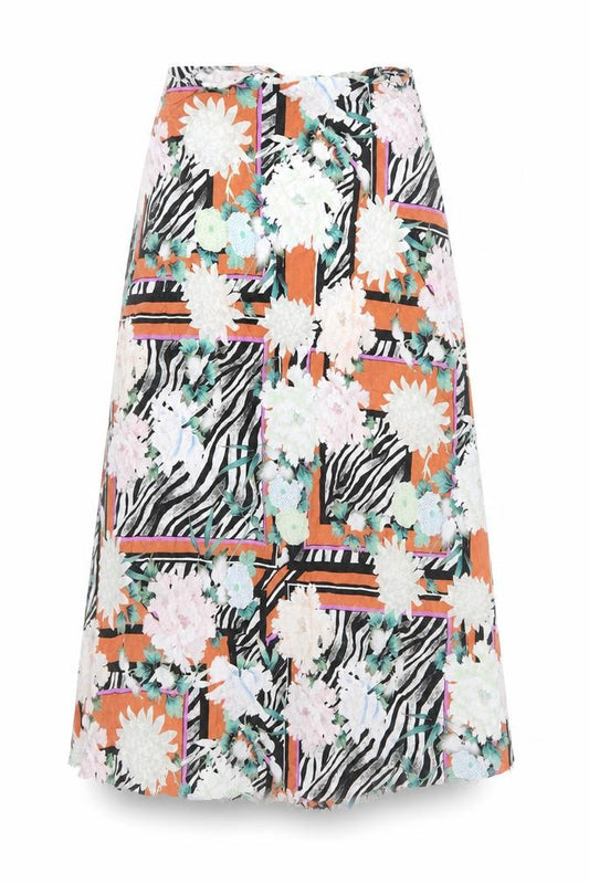 Front view of ASOS women’s multicoloured floral polyester flare skirt, size UK 10, zip