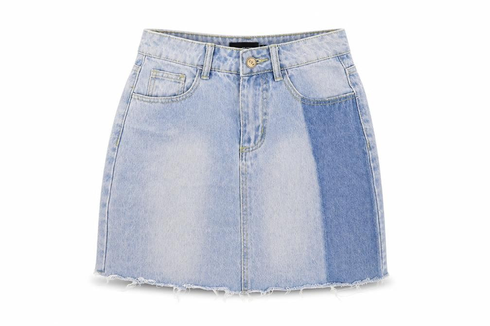 Front view of PRETTYLITTLETHING women’s blue cotton a-line skirt, size UK 4, zip