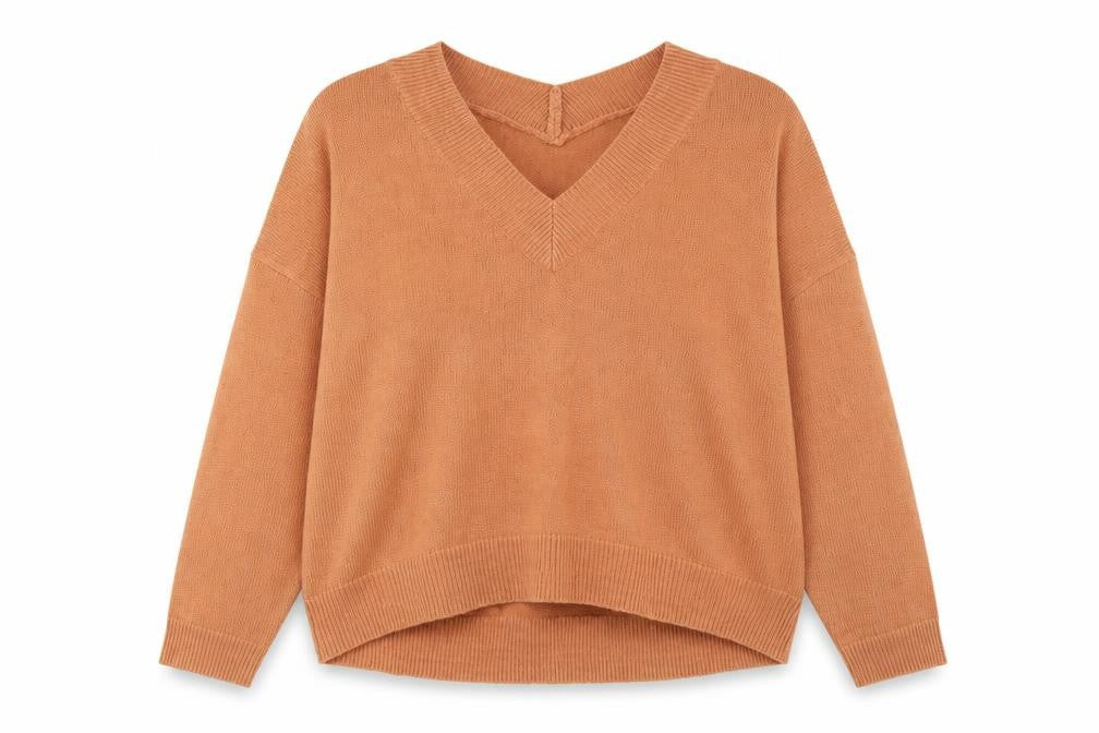 Front view of M Lounge women’s pink v-neck acrylic jumper, size UK 20