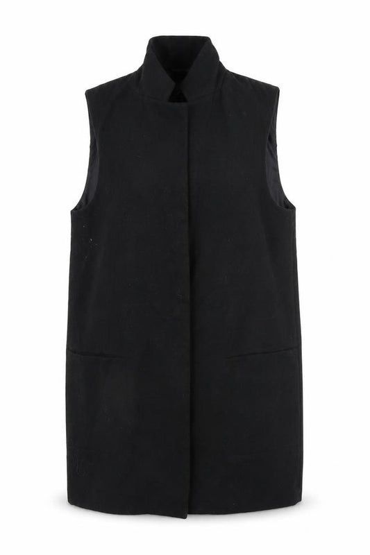 Front view of Primark women’s black jacket, size UK 12, snap