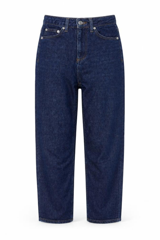 Front view of Topshop women’s blue cotton mom jeans, size UK 25, in, 30-inch leg regular button