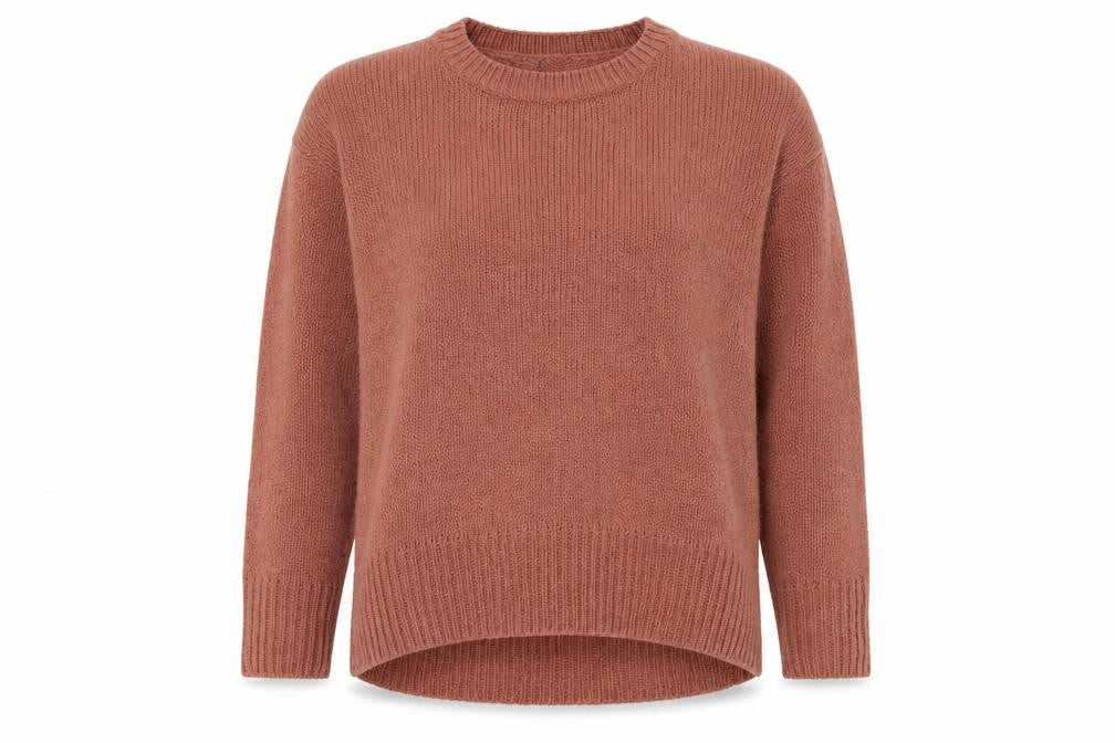 Front view of New Look women’s pink crew neck acrylic jumper, size S