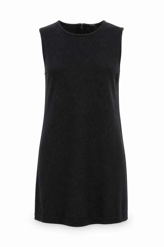 Front view of Brave Soul women’s black viscose shift, size M, scoop neck pullover