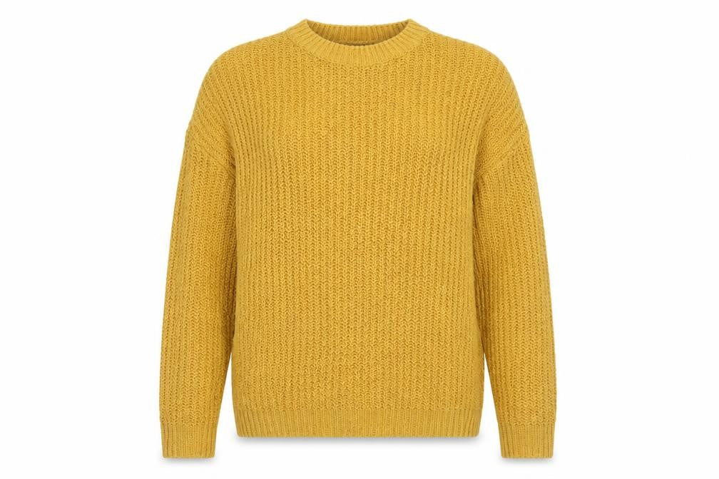 Front view of New Look women’s yellow round neck acrylic jumper, size M
