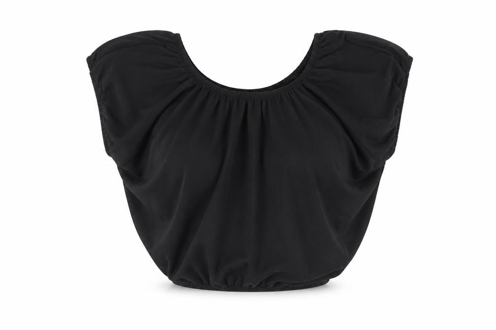 Front view of Primark women’s black polyester cropped t-shirt, size UK 6, round neck
