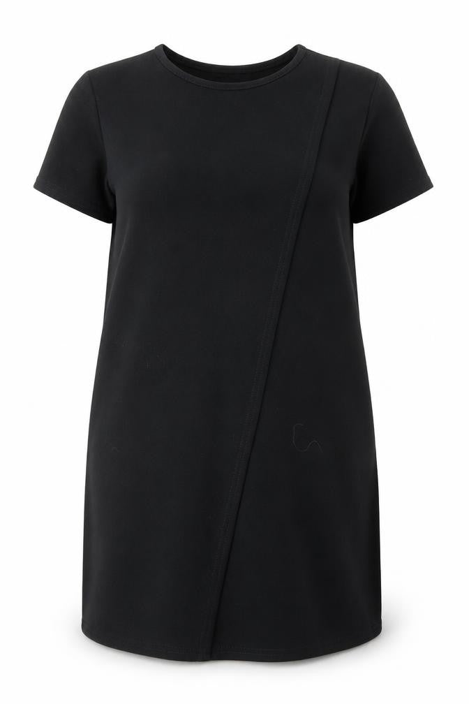 Front view of Boohoo women’s black polyester a-line, size UK 12, round neck pullover