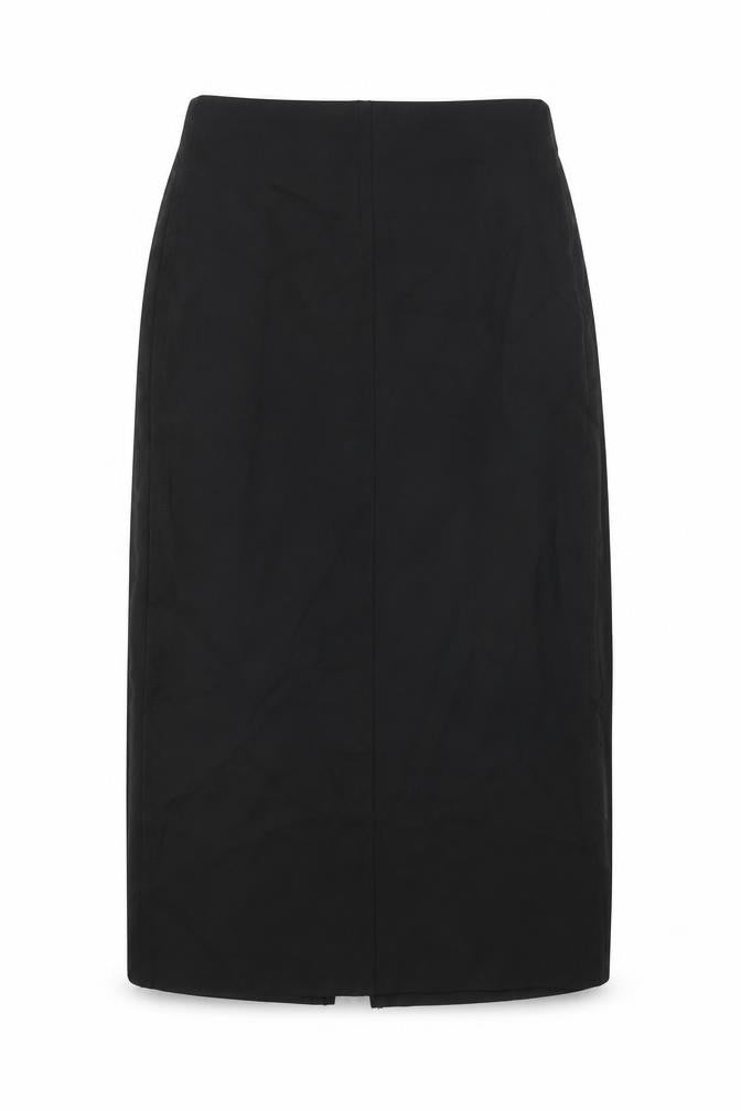 Front view of Zara women’s black polyamide a-line skirt, size L, zip